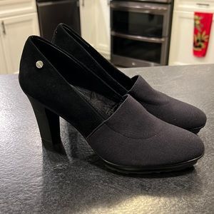 Calvin Klein Black Heels Size 7.5